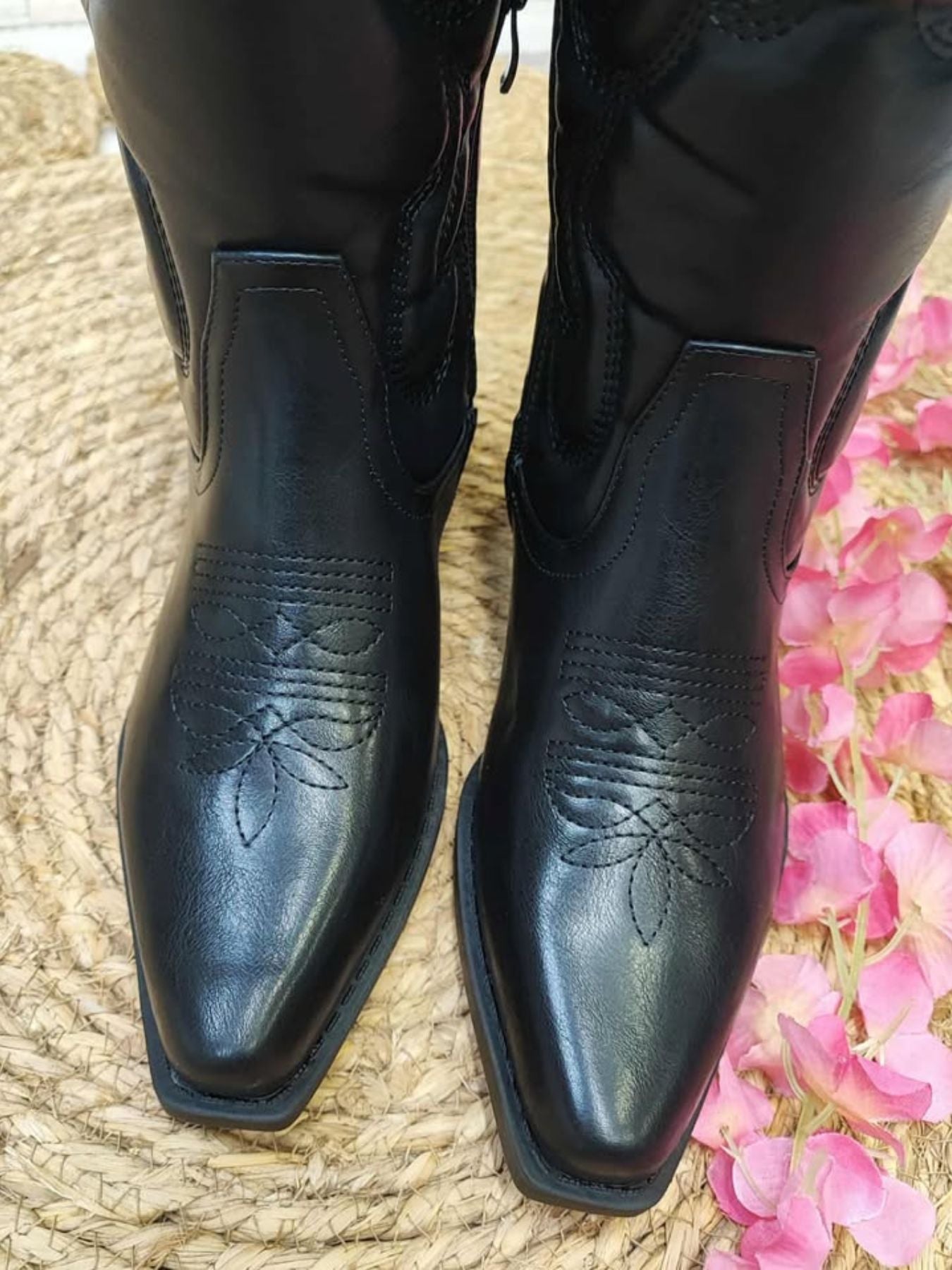 BOTA LUANA - NEGRO