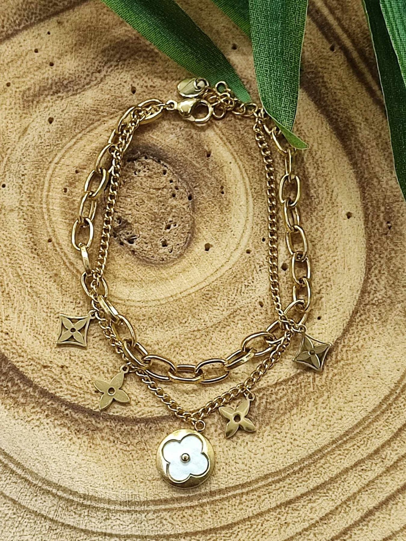 PULSERA LAVIAN