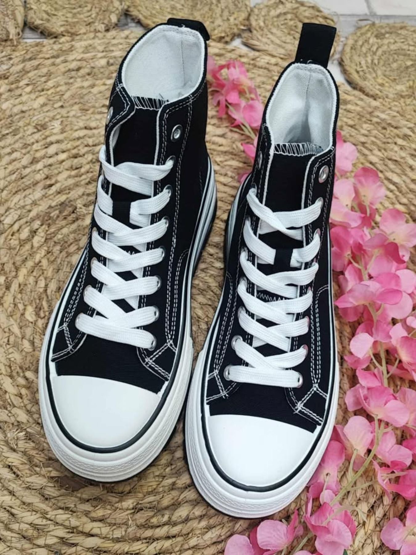 SNEAKER MARIETTA - NEGRO