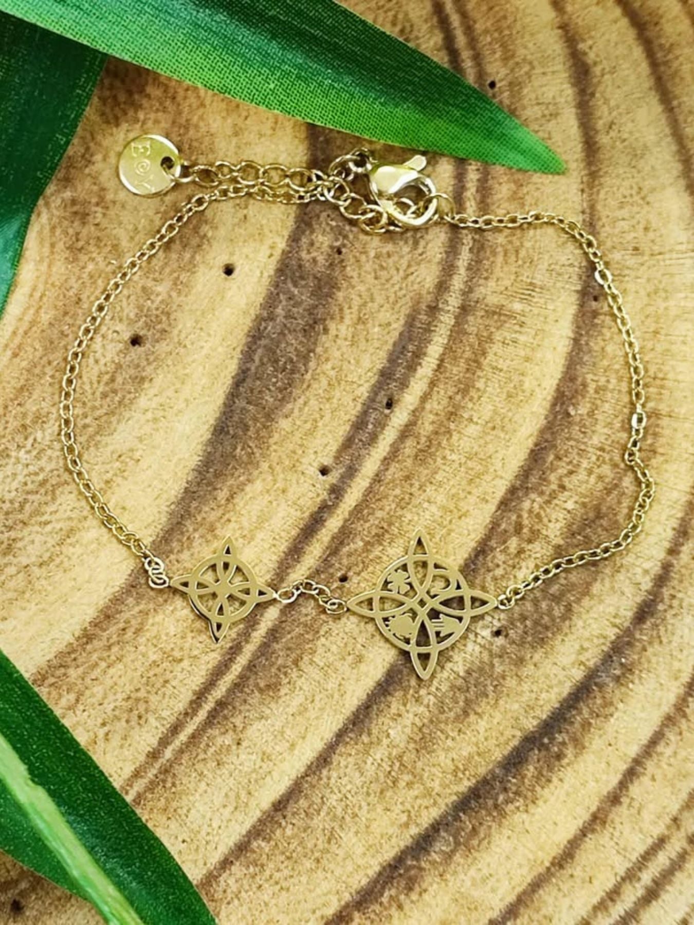 PULSERA NUDO DE BRUJA