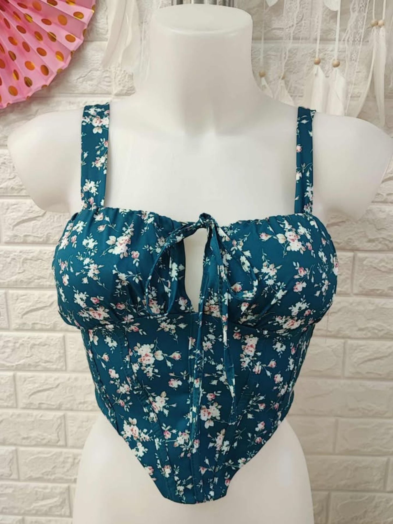 TOP LILY