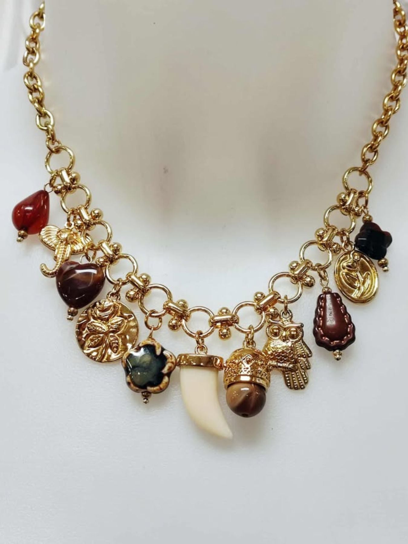 COLLAR SAFARI