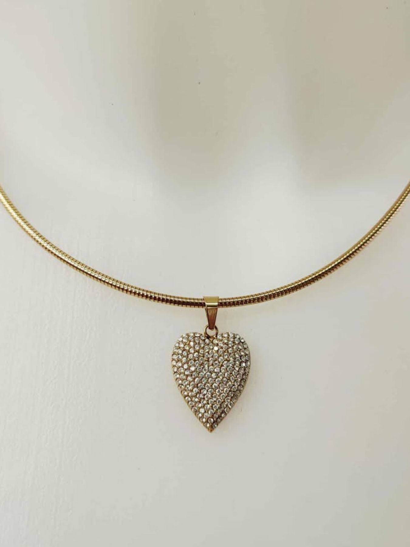 COLLAR CORAZON STRASS