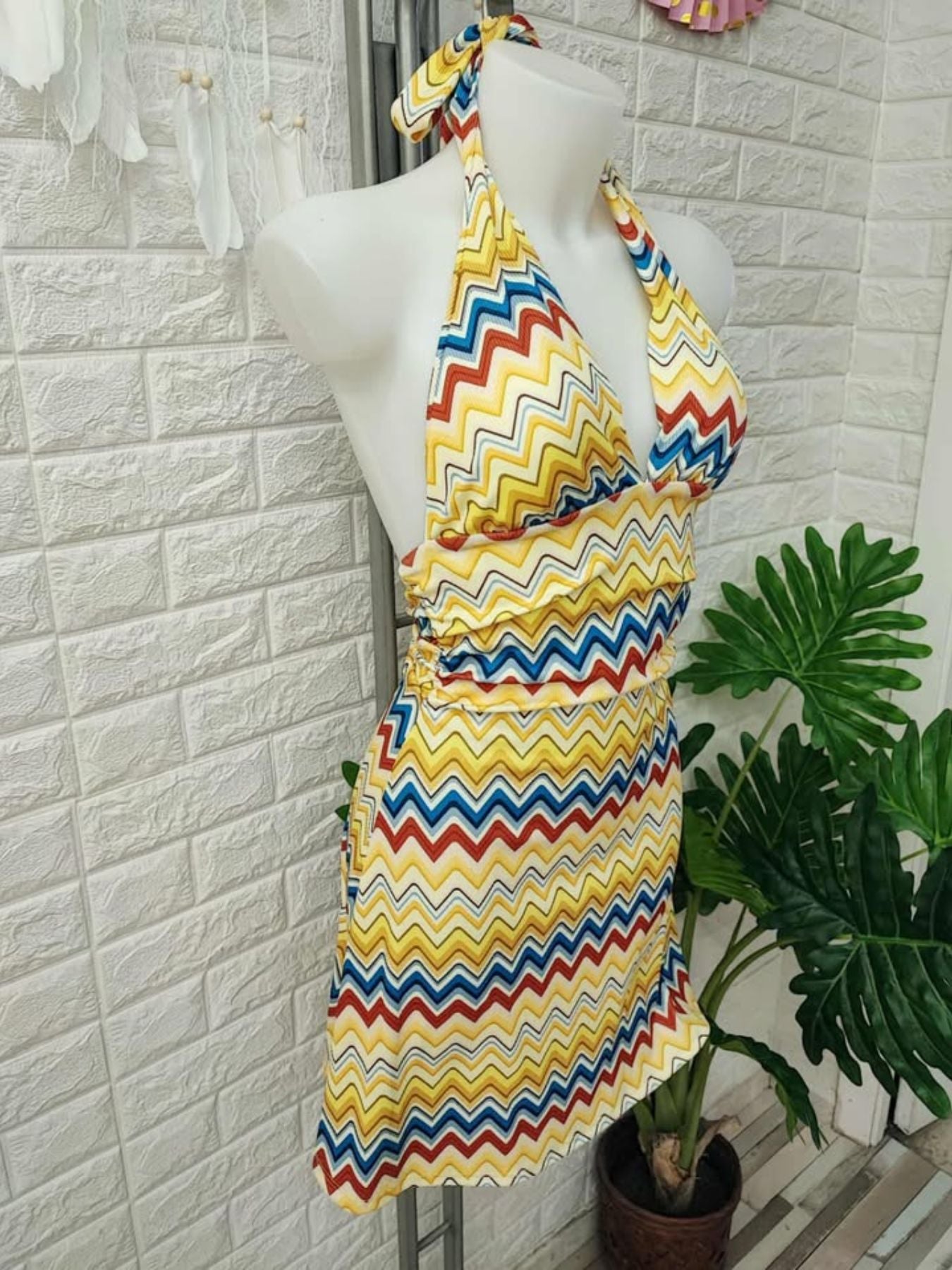 VESTIDO SAIDA