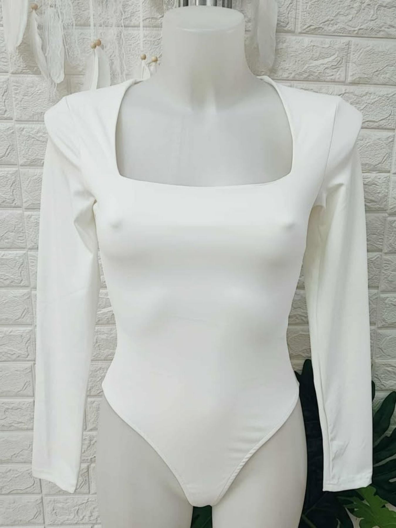 BODY MURIEL