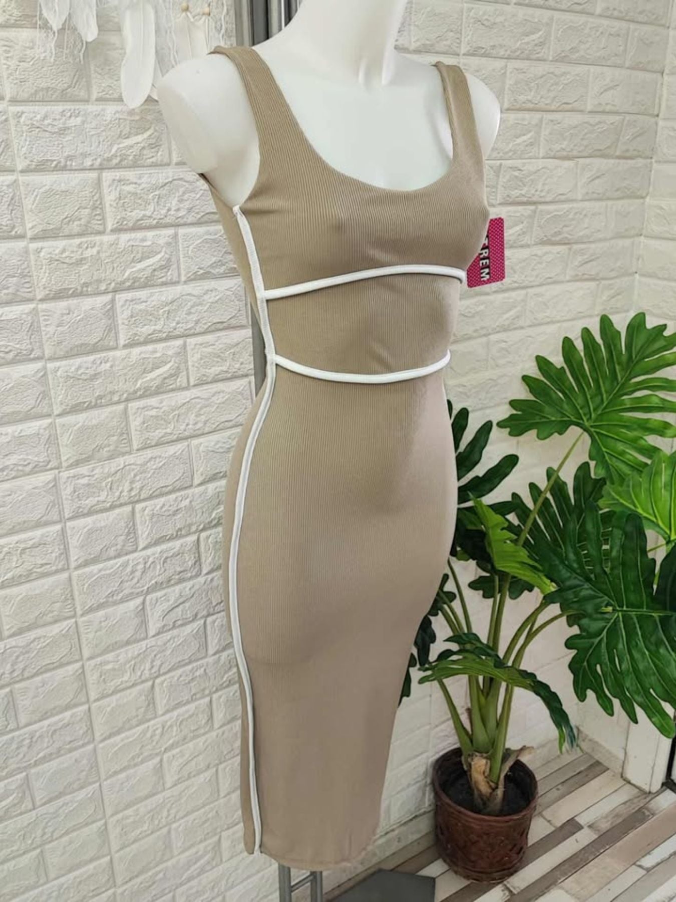 VESTIDO NORA