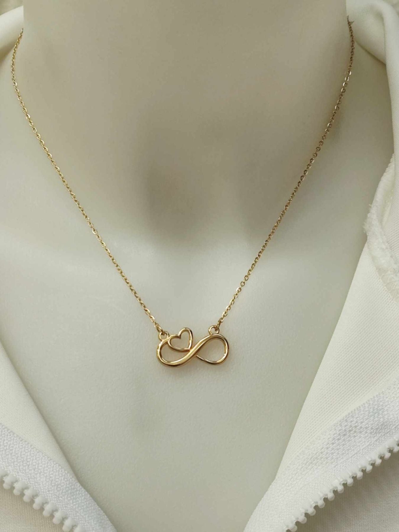 COLLAR INFINITY