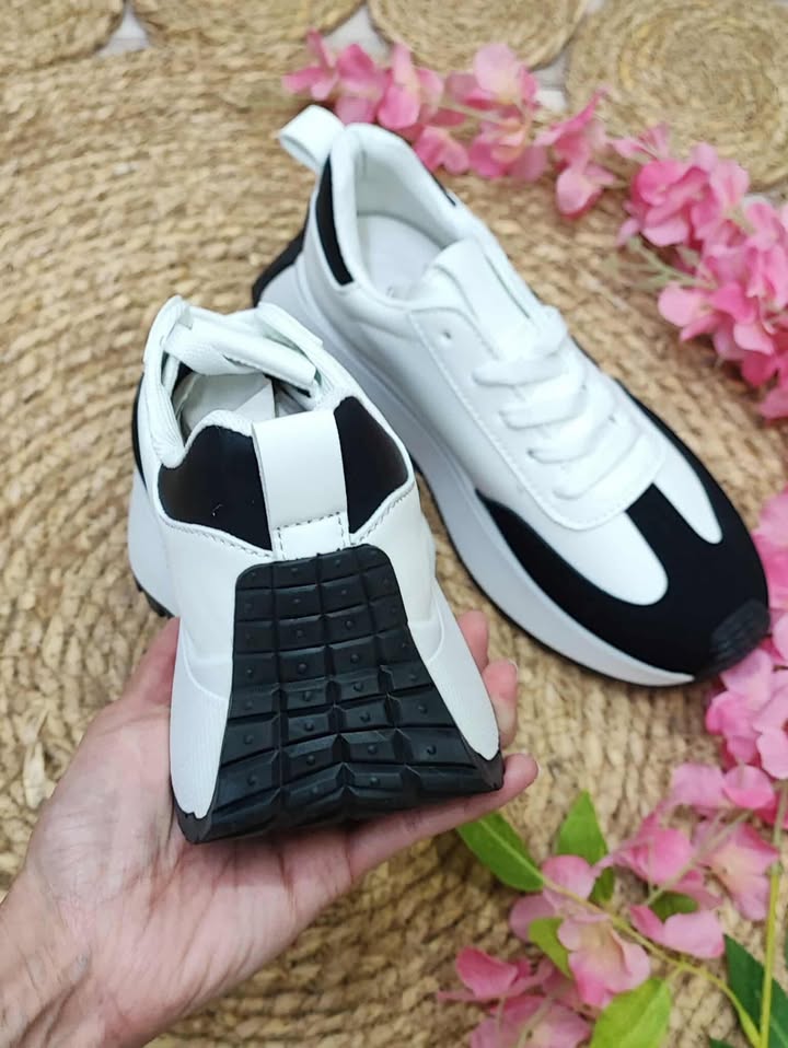 SNEAKER ALEXIA - NEGRO