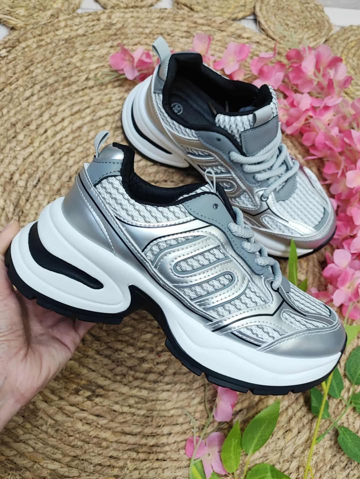 SNEAKER BRENDA - PLATA