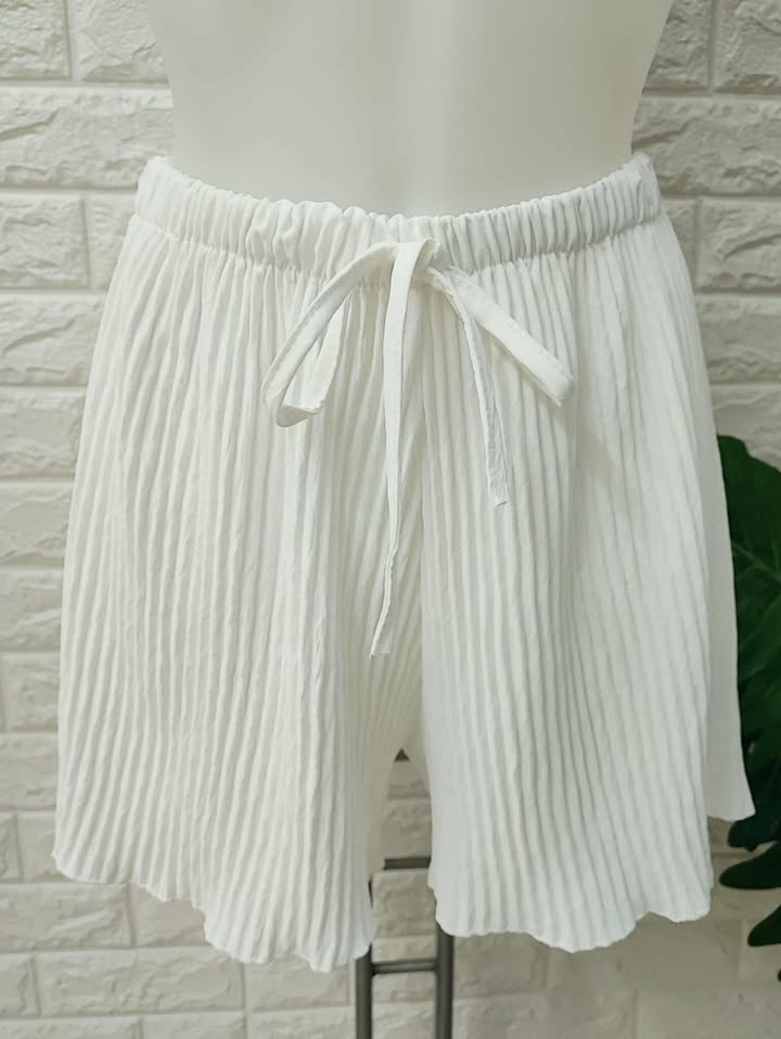 SHORT PLISADO