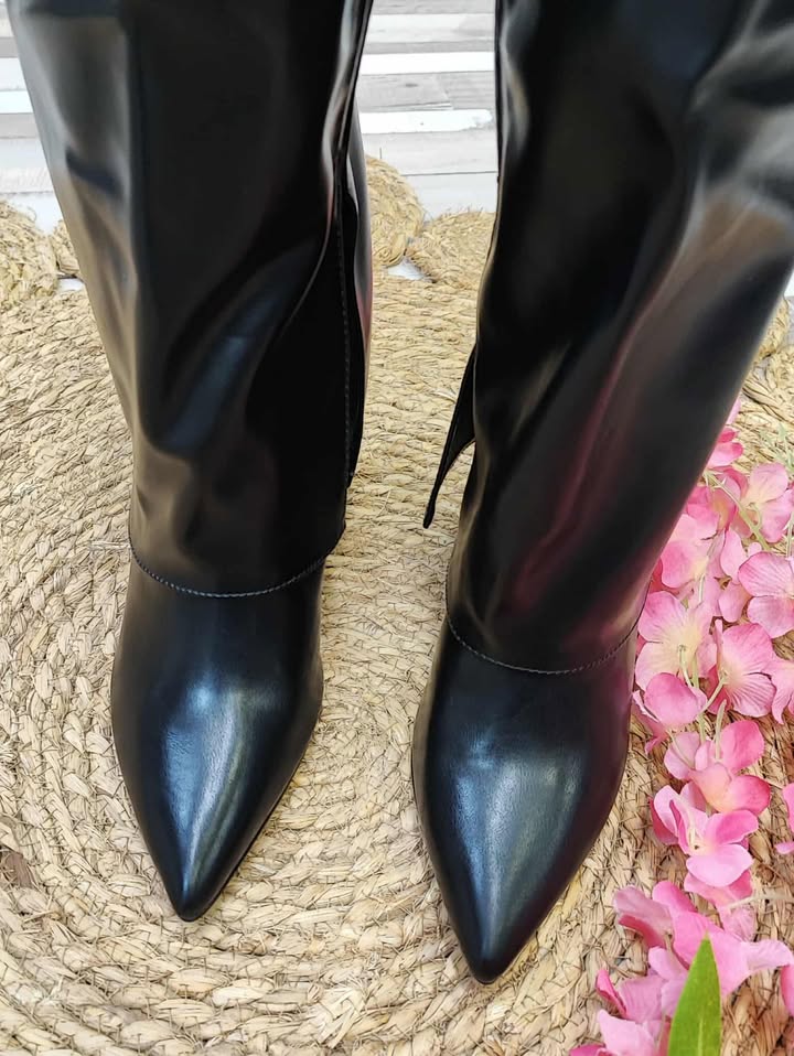 BOTA NAIROBI - NEGRO