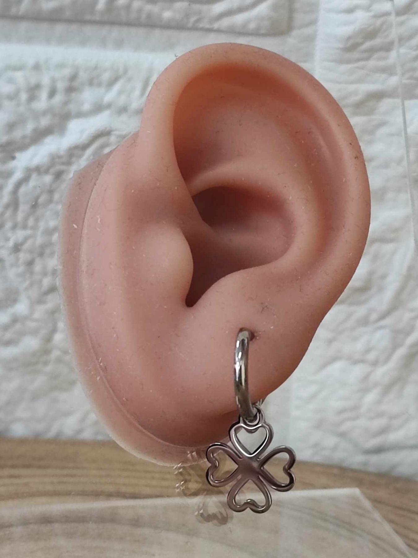 PENDIENTES TREBOL
