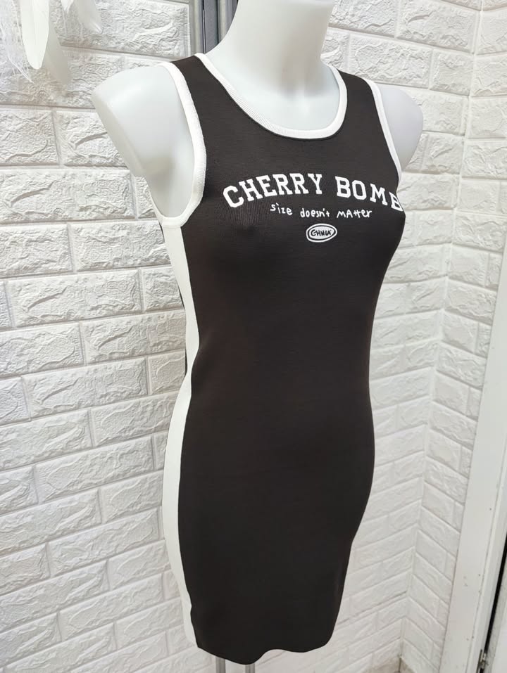 VESTIDO CHERRY BOMB