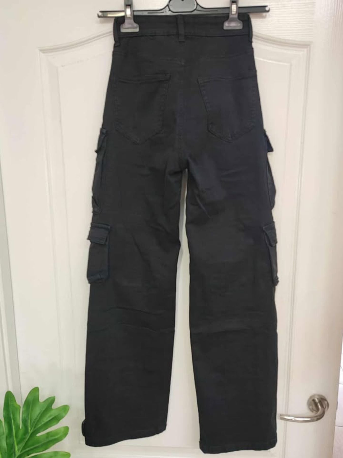 PANTALON DETROIT - NEGRO