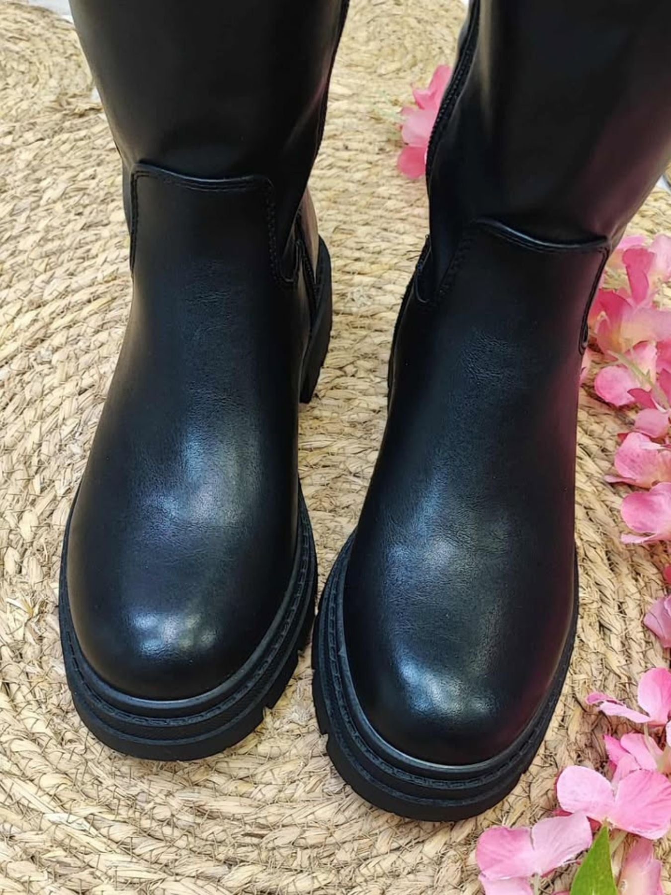 BOTA LUCIANA - NEGRO