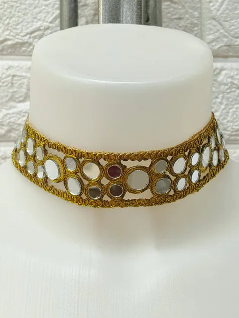 COLLAR NALY
