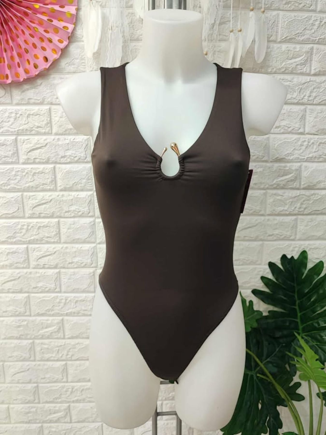 BODY RANIA