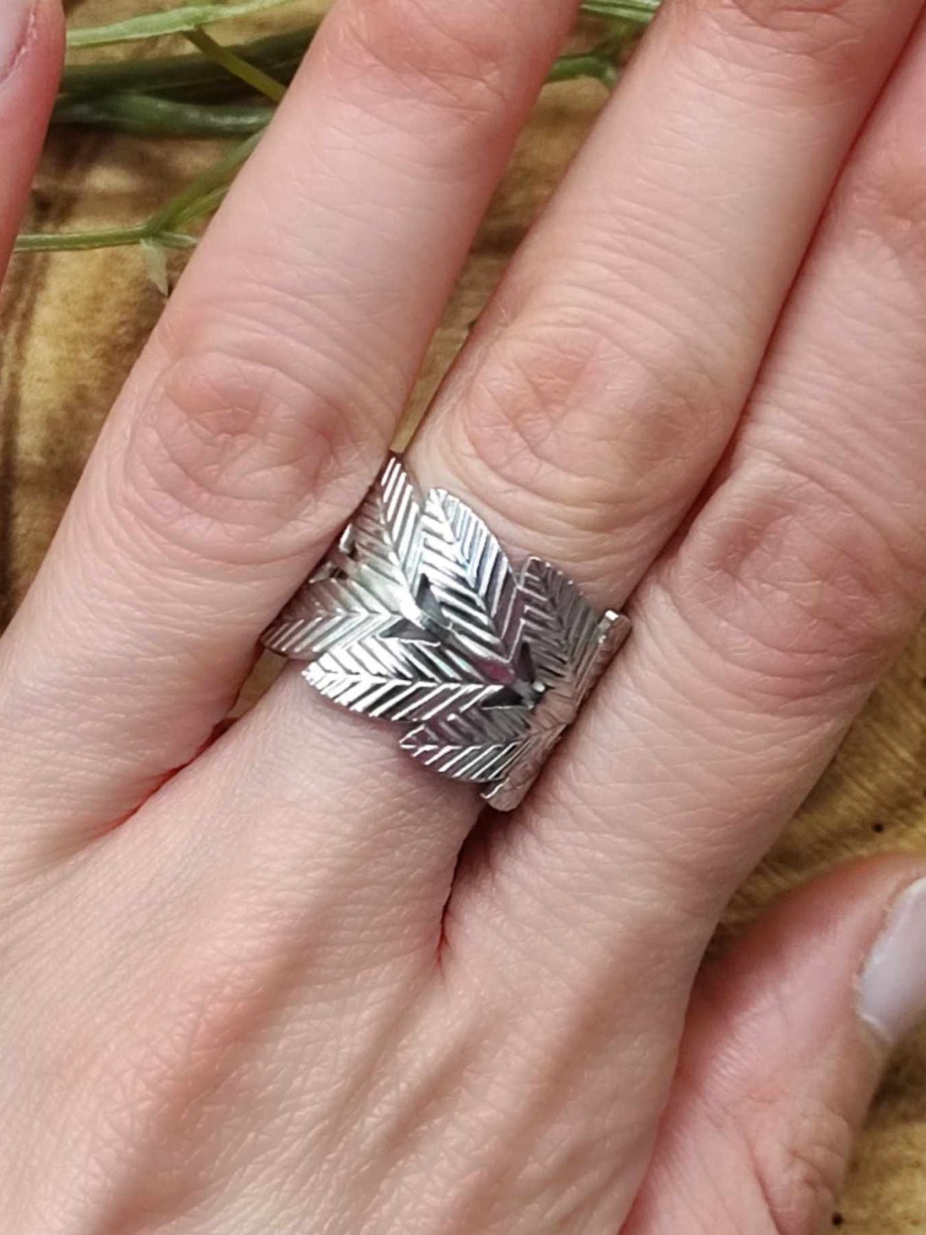 ANILLO LAISSY