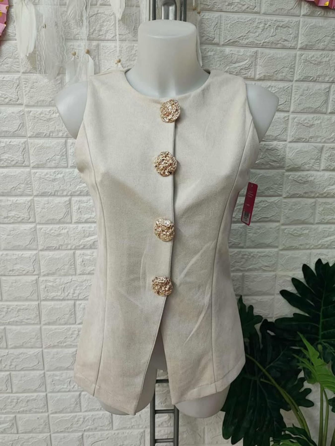 TOP CAPRI