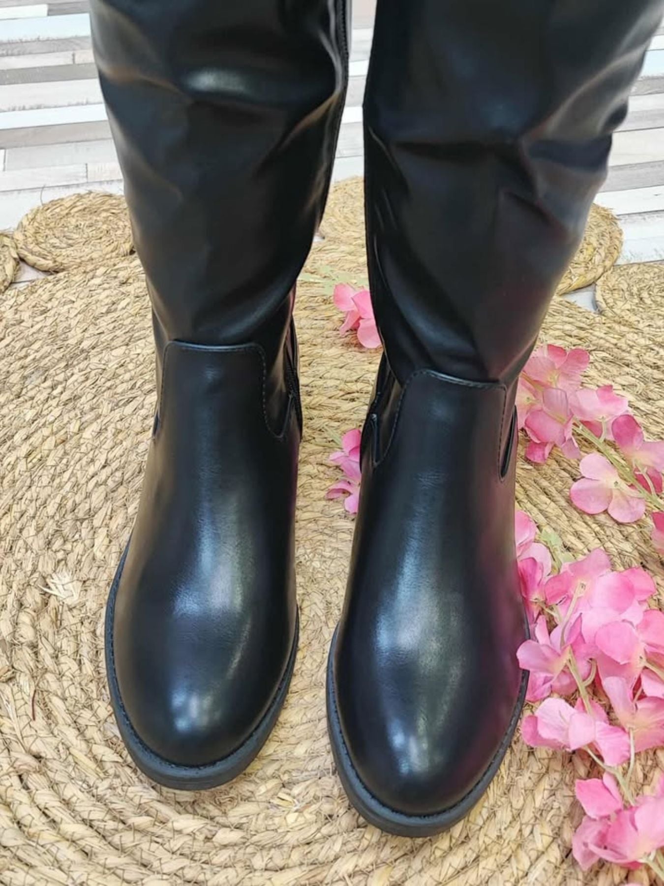 BOTA NORA - NEGRO