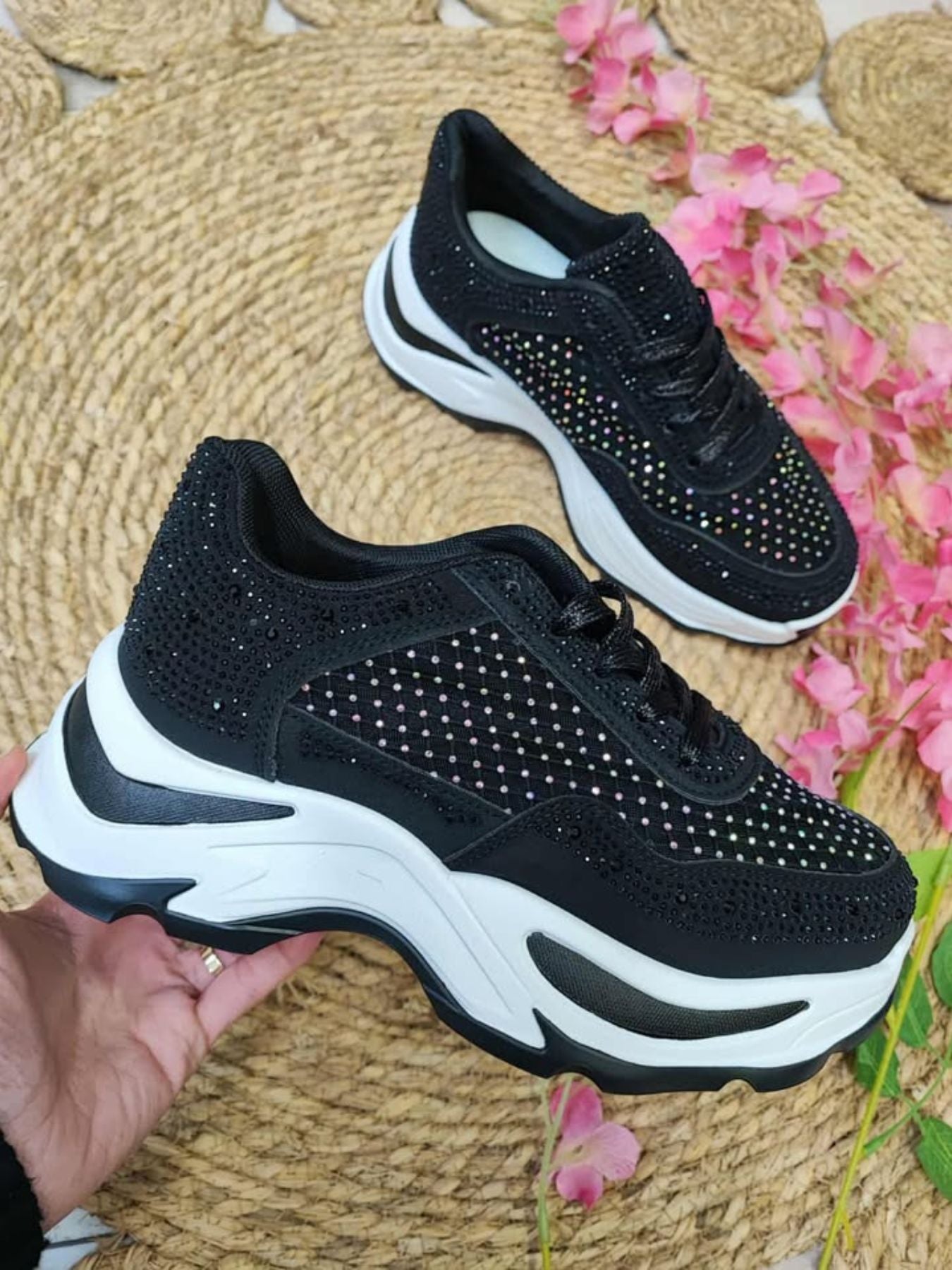 SNEAKER NAOMI - NEGRO
