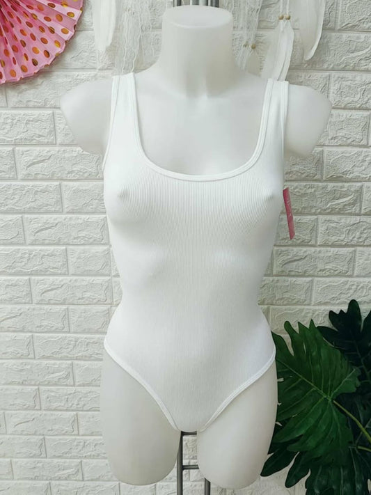 BODY MELY