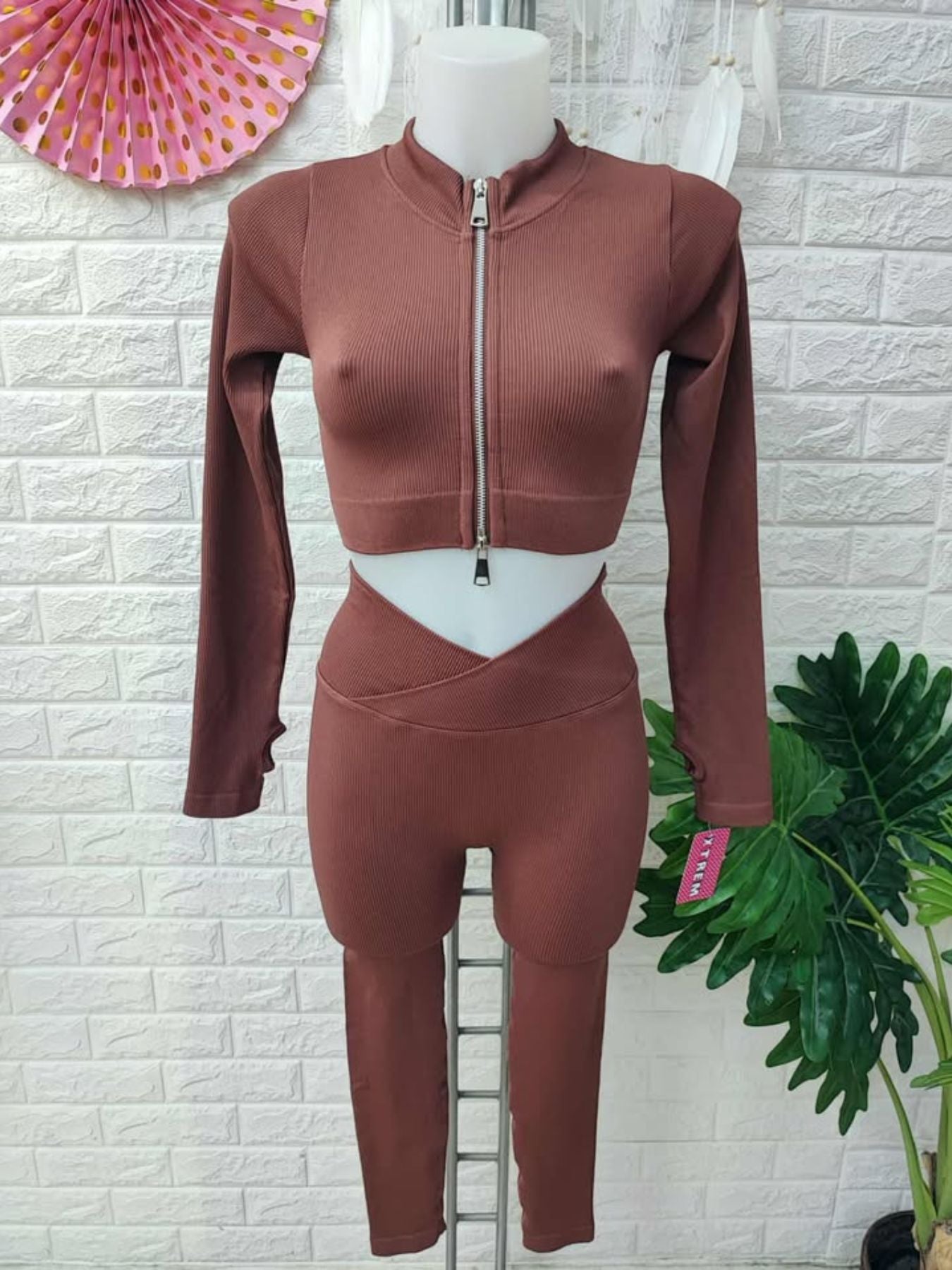 CONJUNTO LILIAN