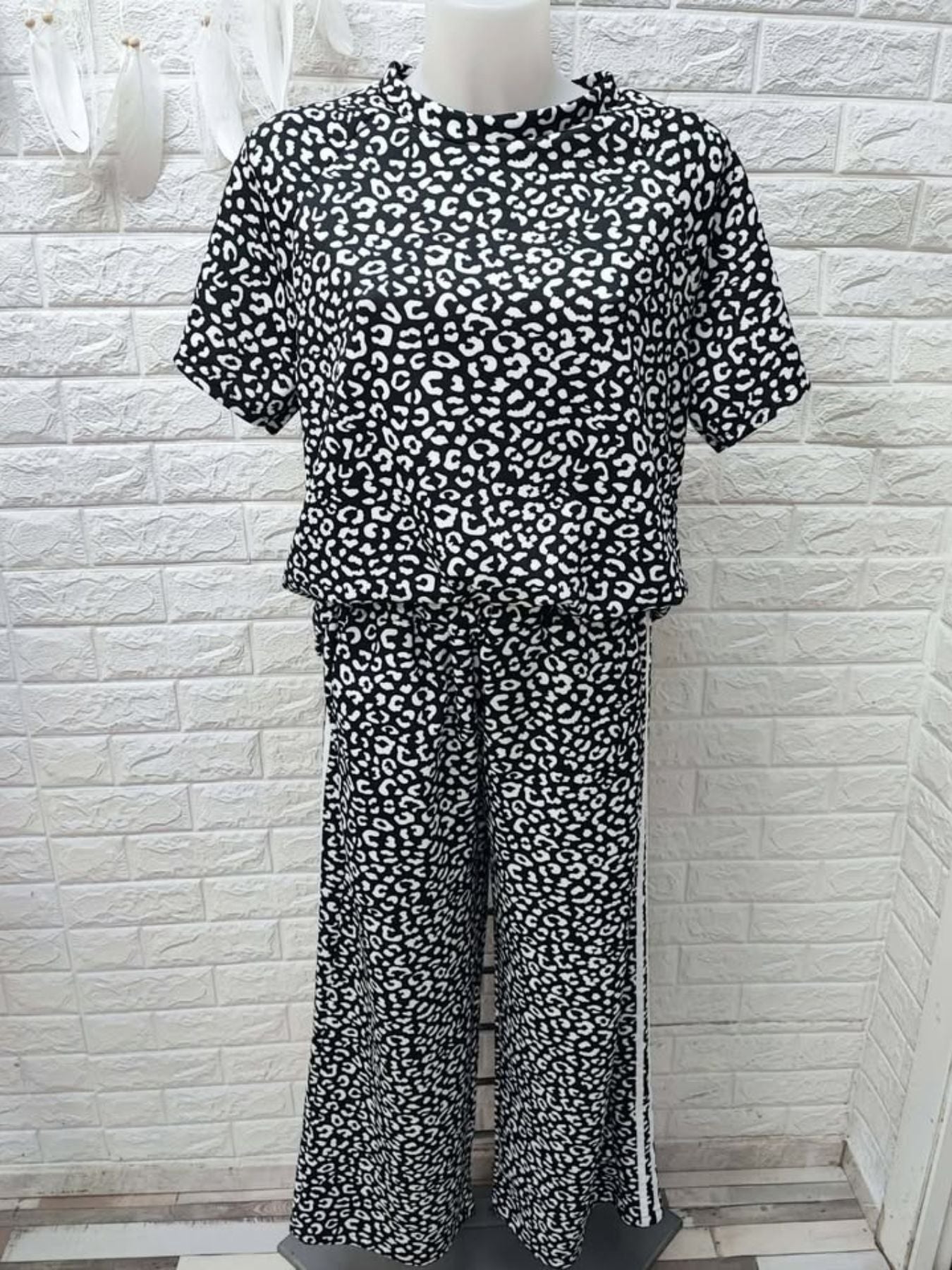 CONJUNTO JANETH