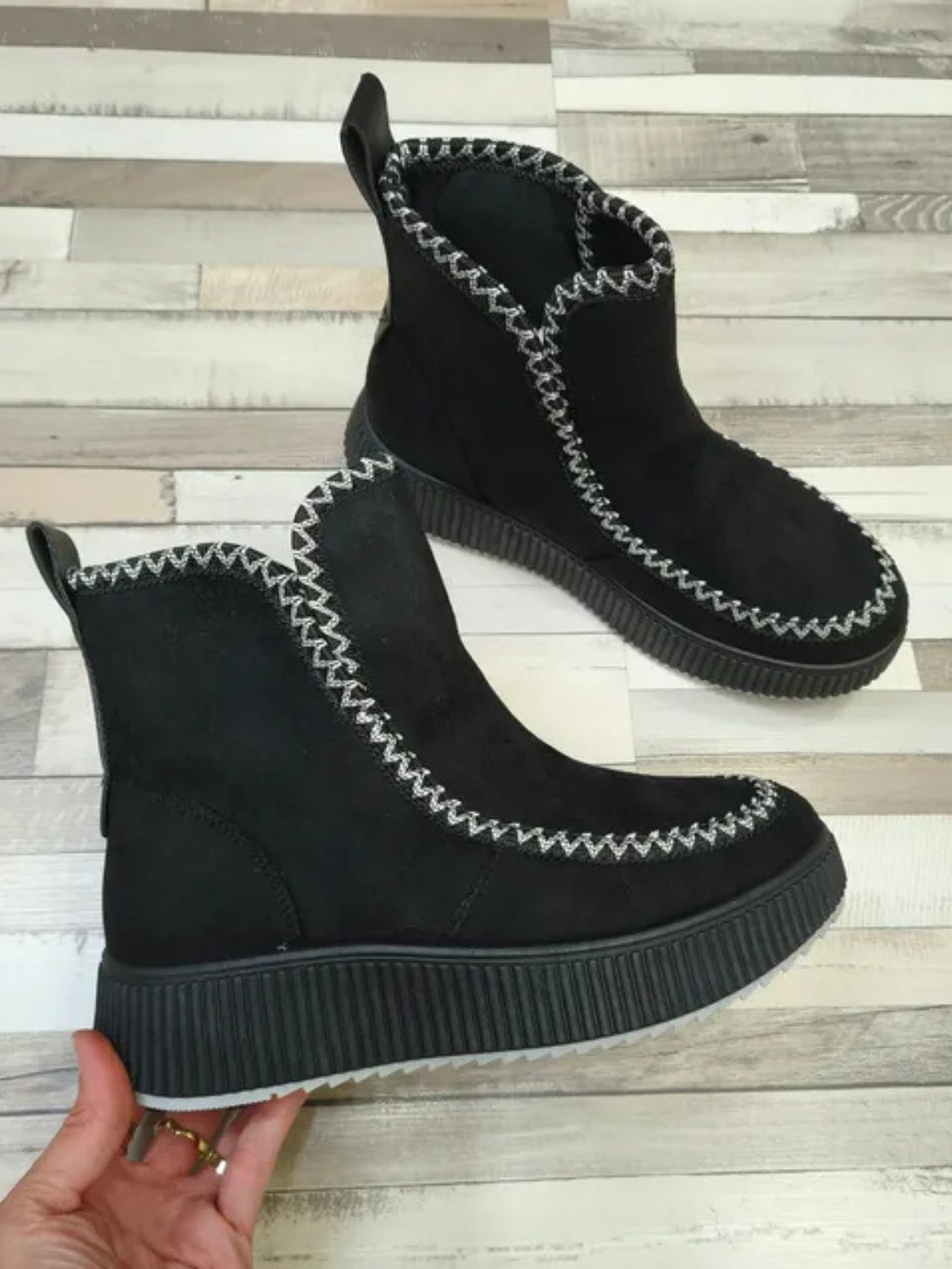 BOTIN NAIKA - NEGRO