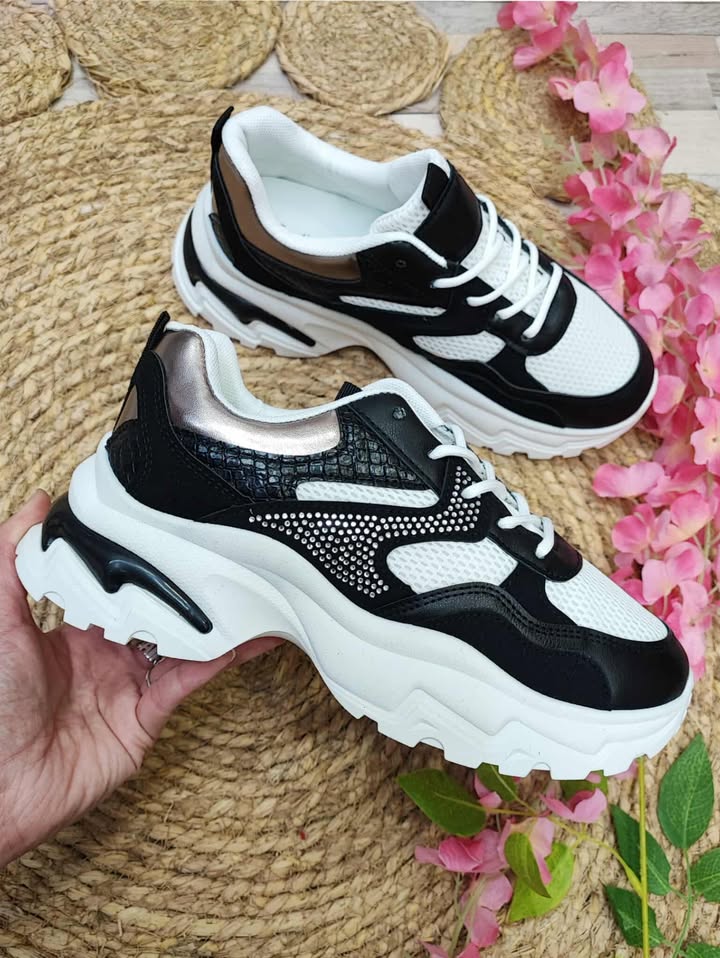 SNEAKER MADDY - NEGRO