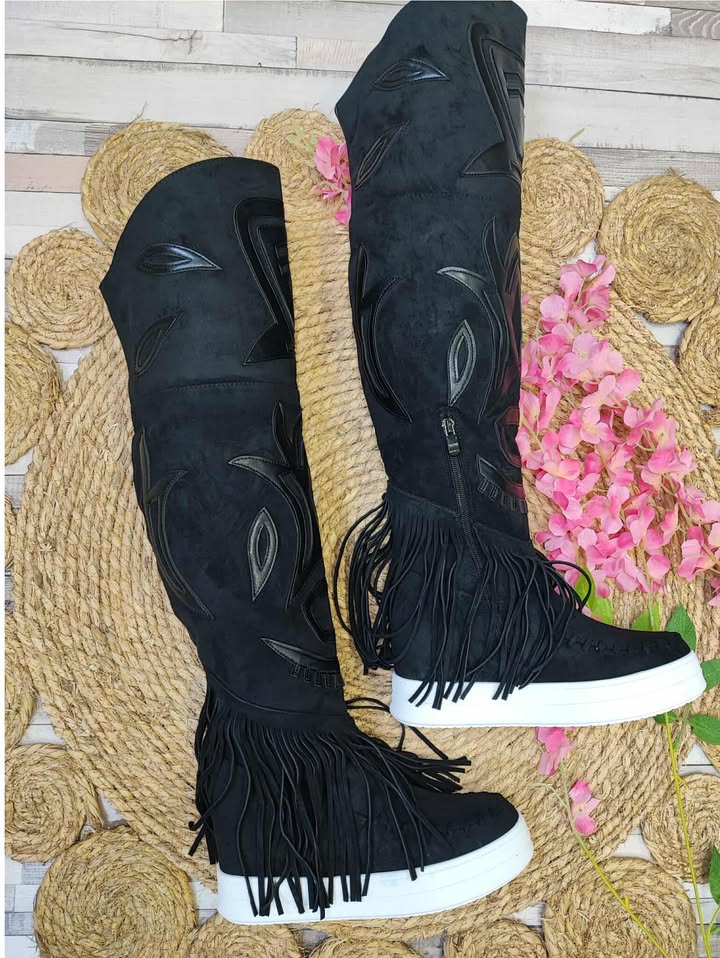 BOTA PRIYANKA - NEGRO