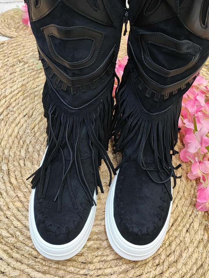 BOTA PRIYANKA - NEGRO