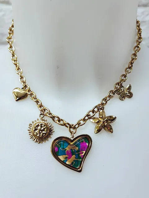 COLLAR SAILY