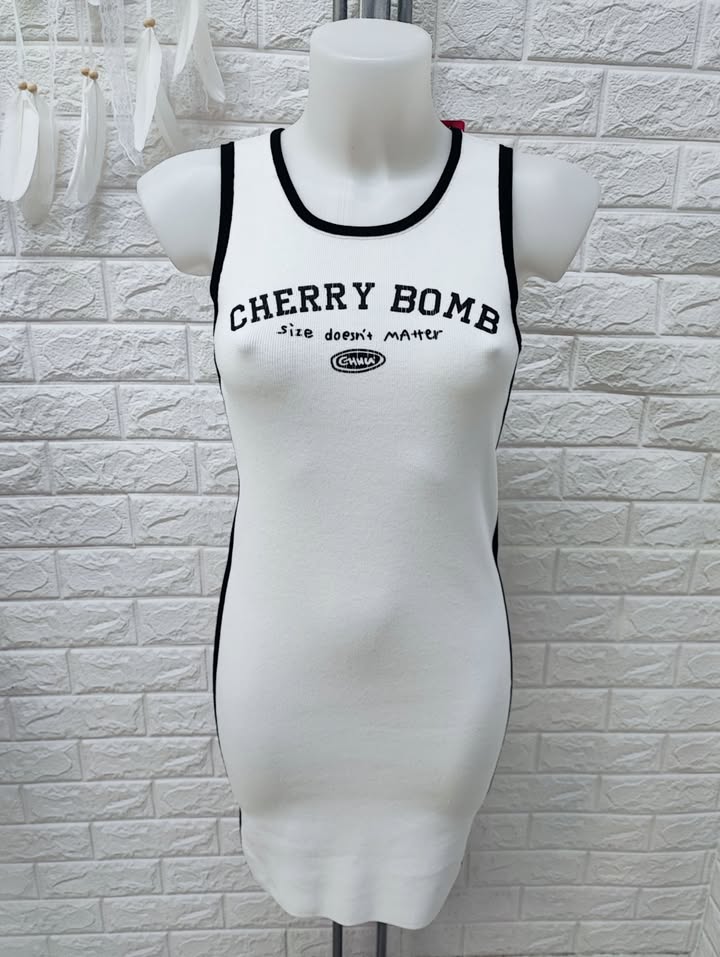 VESTIDO CHERRY BOMB