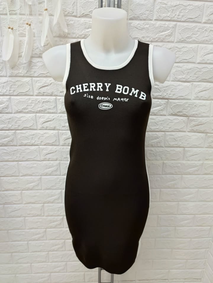 VESTIDO CHERRY BOMB