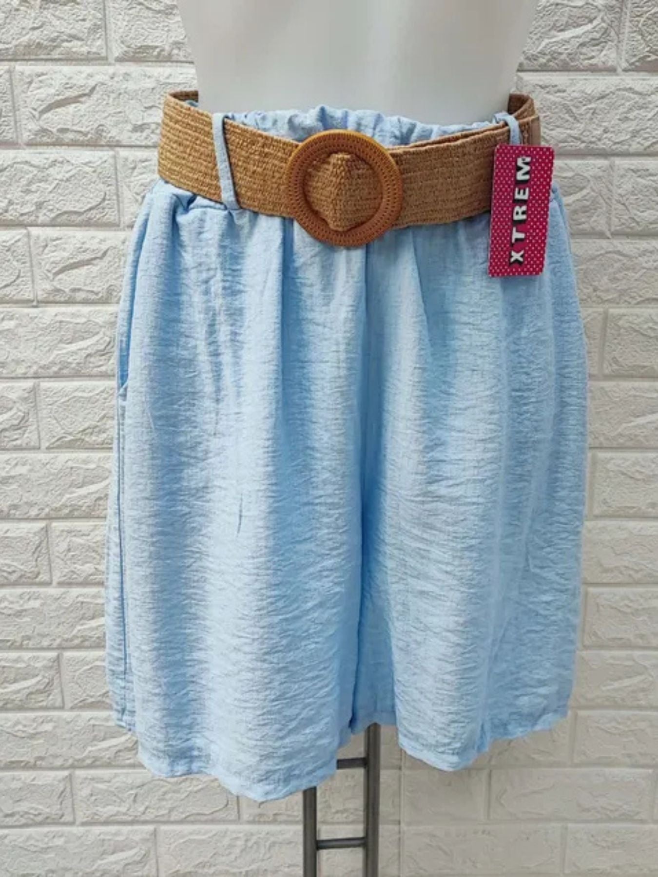 SHORT LAYLA