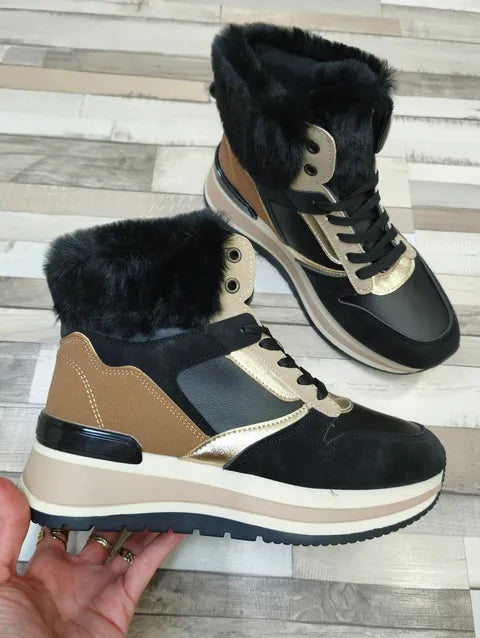 SNEAKER ALASKA