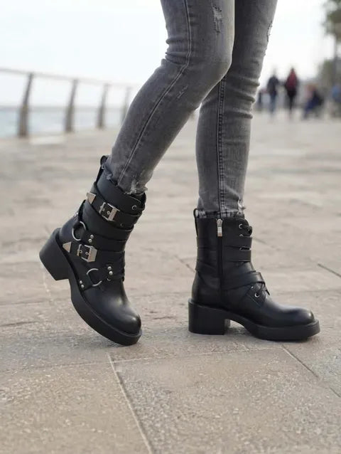 BOTIN TIRAS HEBILLAS ref.039 - NEGRO