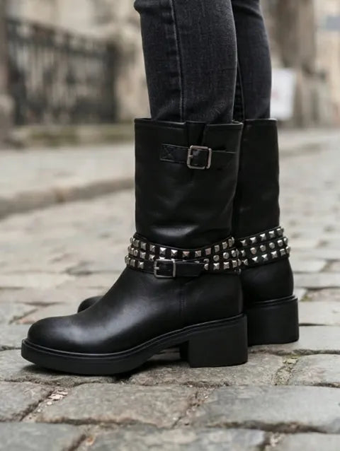 BOTIN TACHUELAS HEBILLA ref.038 - NEGRO