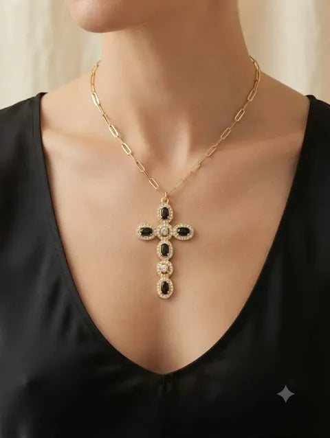 COLLAR CRUZ OVALADA ref. 089