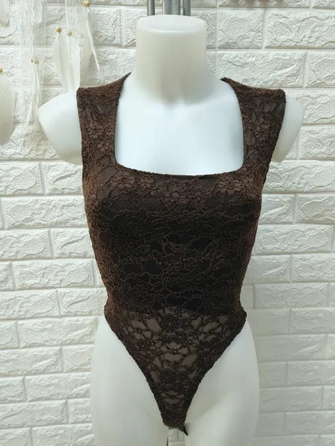 BODY ENCAJE ESCOTE CUADRADO ref. 072
