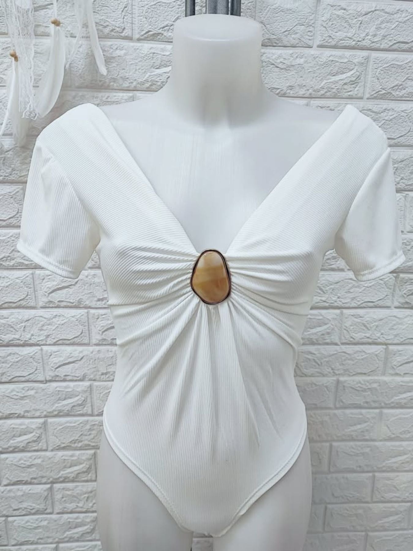 BODY ANALIA