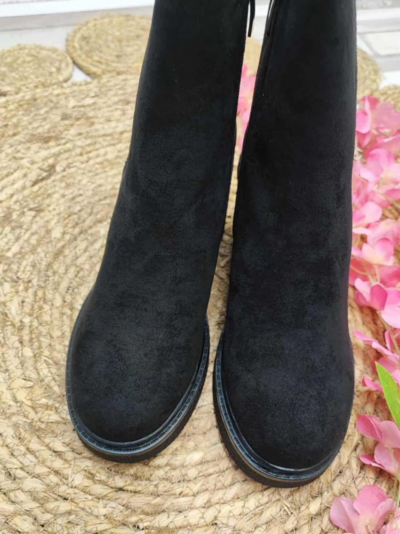 BOTIN CORINA - NEGRO