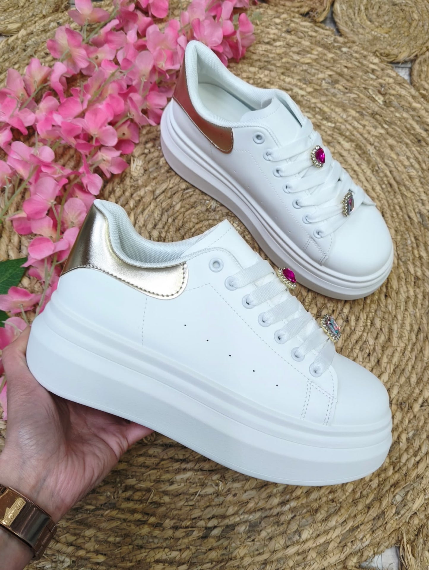 SNEAKER LUCY - DORADO
