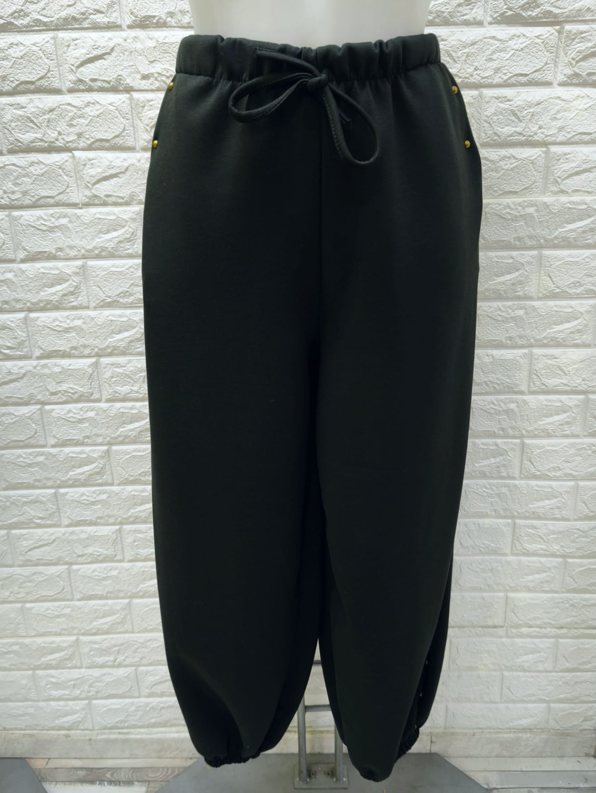 PANTALON SPORT TACHUELAS ref. 0269